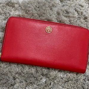 New never used Tory Burch red wallet.